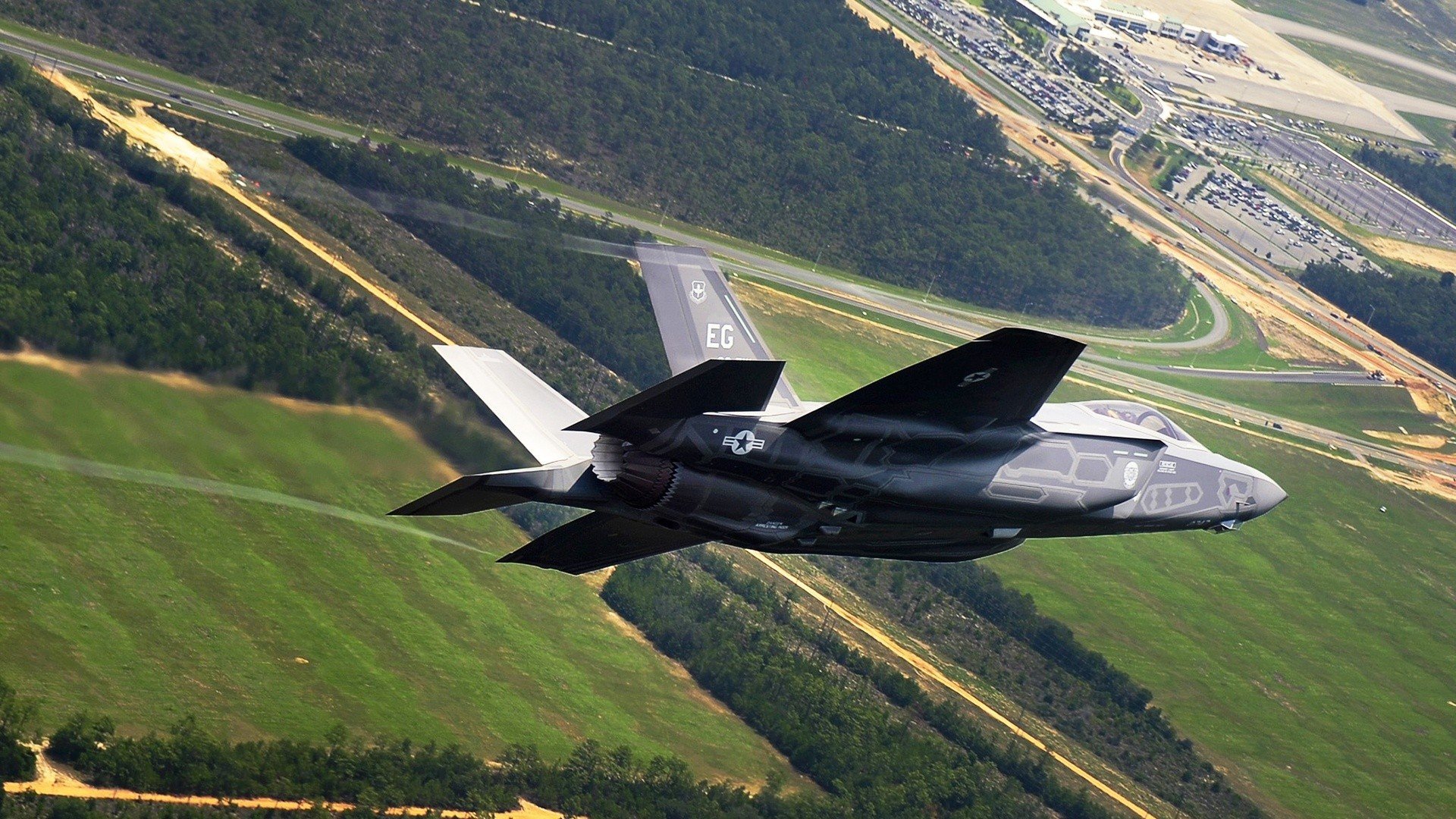 北京鸭通过内部模拟赛检验阵容深度,北京鸭子